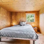 3 Bedroom Cozy In Sjaellands Odde 펜션 *