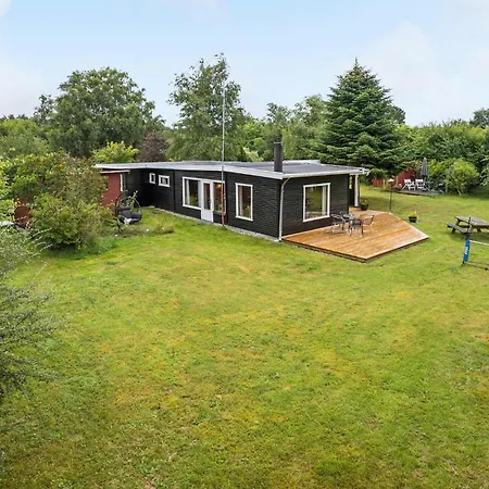 Lovely In Sjaellands Odde With Kitchen Yderby